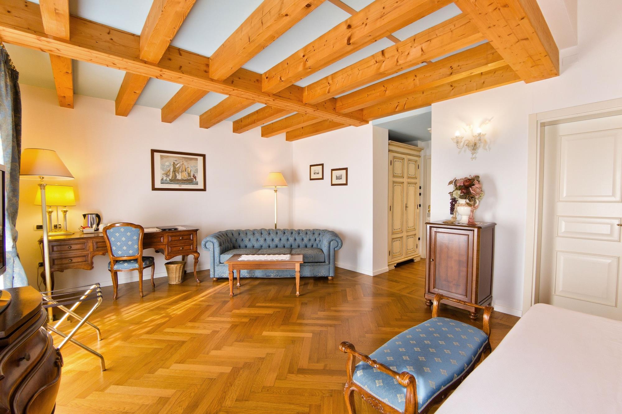 Borgo Ca Dei Sospiri Hotel Quarto dʼAltino Buitenkant foto