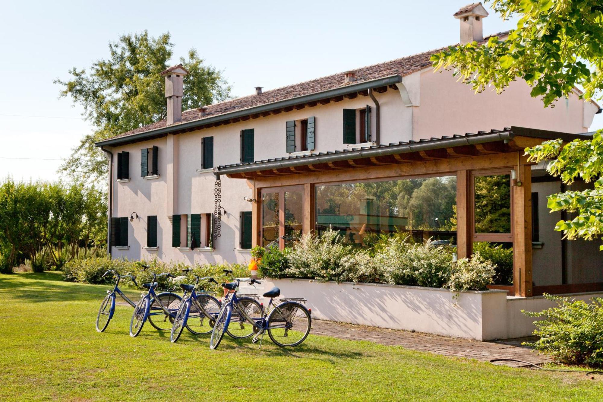 Borgo Ca Dei Sospiri Hotel Quarto dʼAltino Buitenkant foto