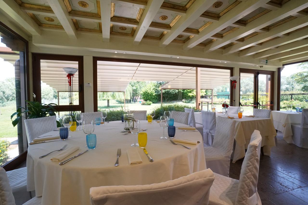 Borgo Ca Dei Sospiri Hotel Quarto dʼAltino Buitenkant foto