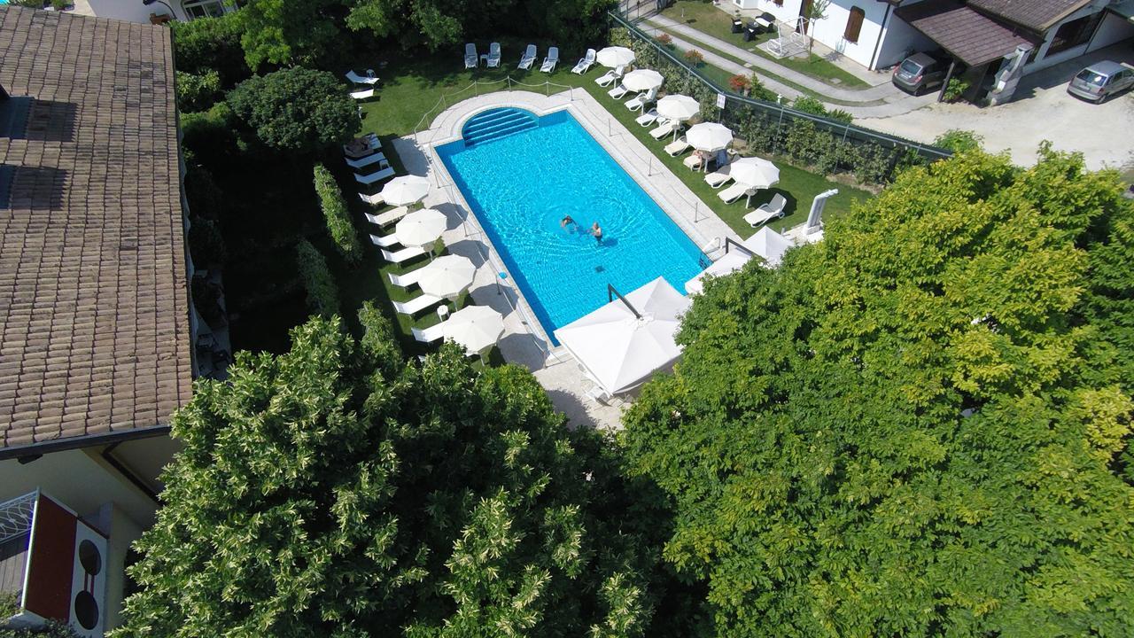 Borgo Ca Dei Sospiri Hotel Quarto dʼAltino Buitenkant foto